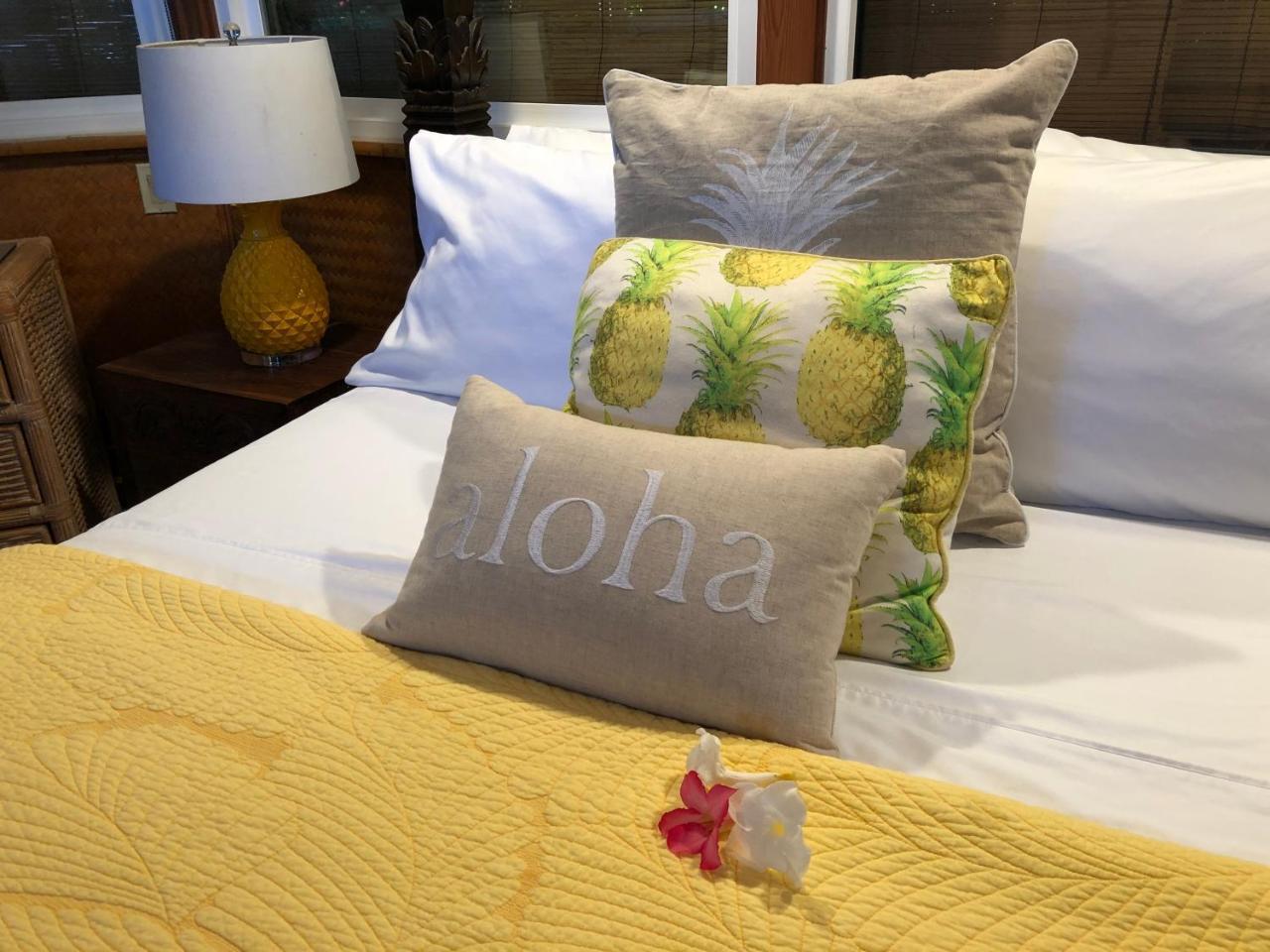 The Kulani Maui Hotel Lahaina Buitenkant foto